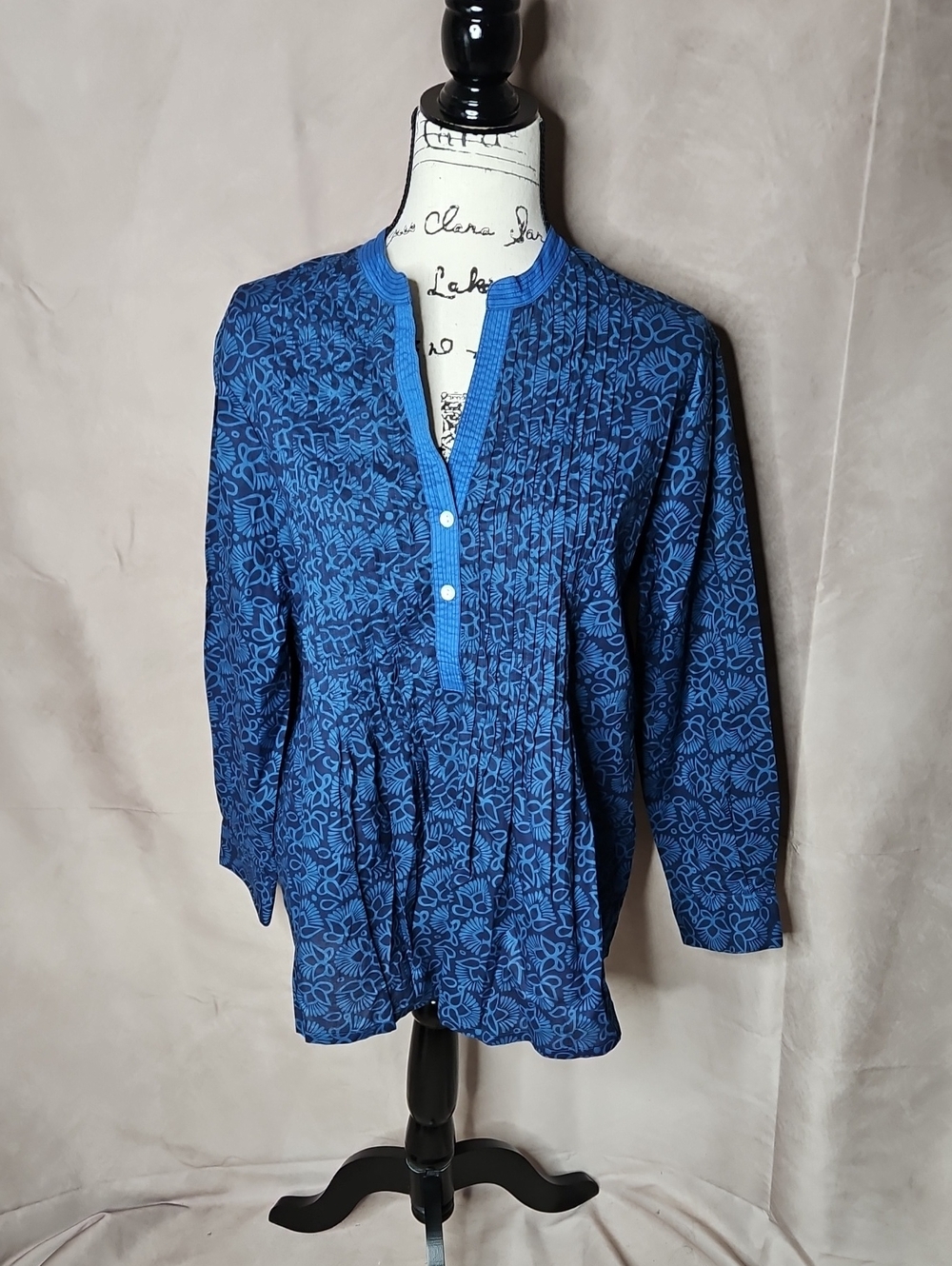Fragonard Parfumeur Popover Pleated Pleasant Blouse in Blue Size small/medium